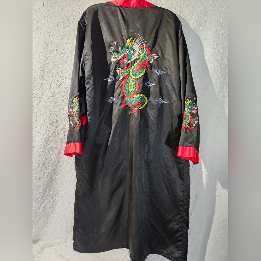 Vintage Dragon Kimono Robe - Picture 9 of 9